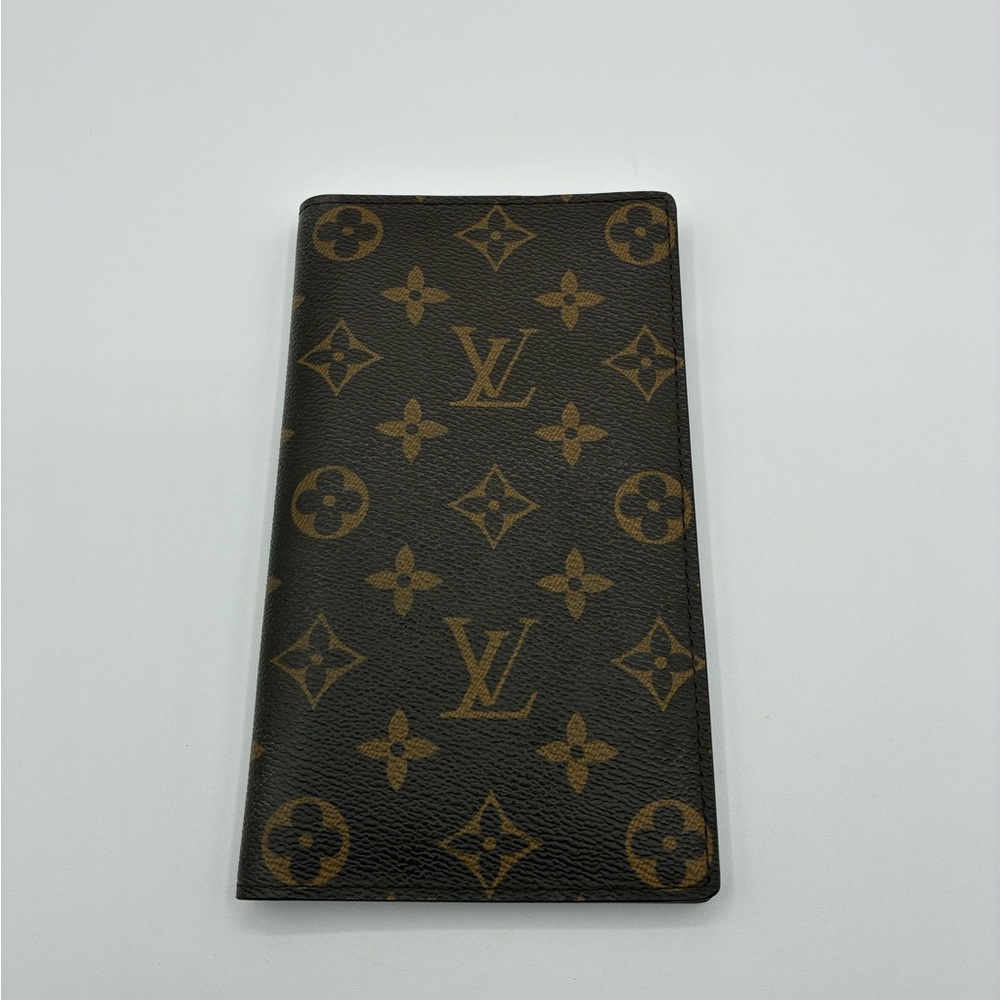 Louis Vuitton Monogram European Checkbook And Card Holder M62225